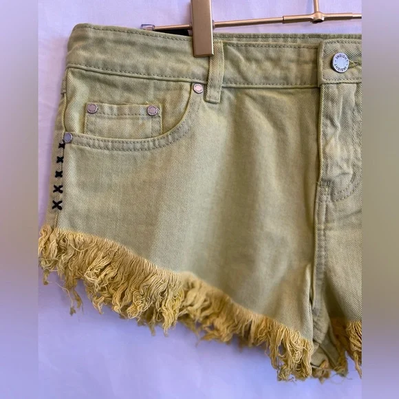 INSIGHT 51 Dipper Citrine Denim Cutoff Shorts NWT SZ 6 - Picture 4 of 8